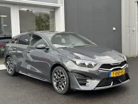 Kia Proceed thumbnail 3