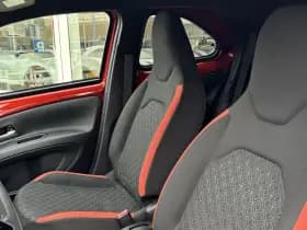 Toyota Aygo thumbnail 3