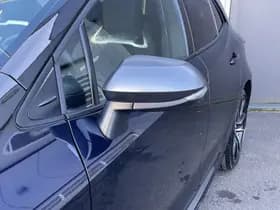 Toyota Corolla thumbnail 11