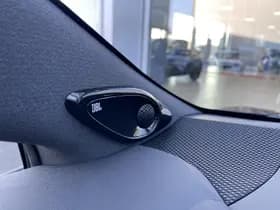 Toyota Corolla thumbnail 30