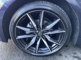 Toyota Corolla thumbnail 10