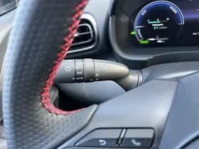 Toyota Yaris-cross thumbnail 34