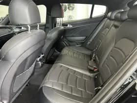 Kia Stinger thumbnail 23