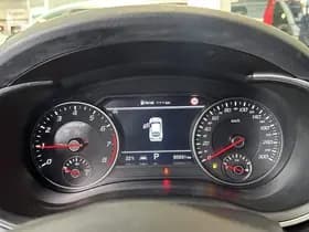 Kia Stinger thumbnail 42