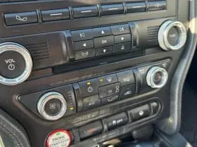 Ford Mustang thumbnail 12