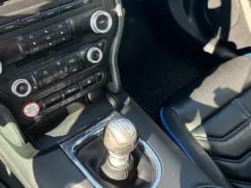 Ford Mustang thumbnail 16