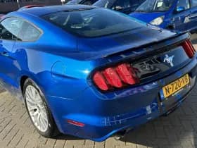 Ford Mustang thumbnail 17