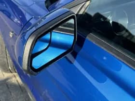 Ford Mustang thumbnail 3