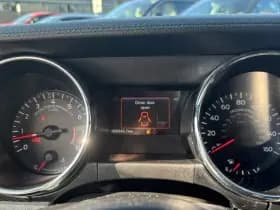 Ford Mustang thumbnail 32