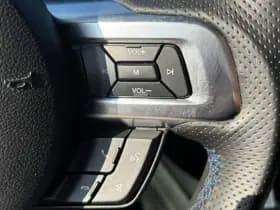 Ford Mustang thumbnail 37