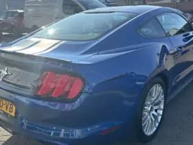 Ford Mustang thumbnail 53