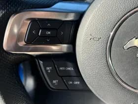 Ford Mustang thumbnail 9