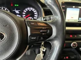 Kia Stonic thumbnail 8