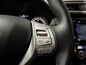 Nissan Qashqai thumbnail 17