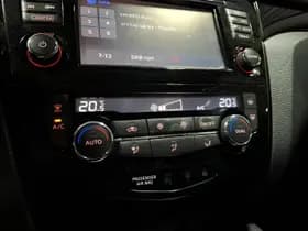 Nissan Qashqai thumbnail 23