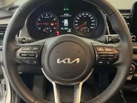 Kia Rio thumbnail 33