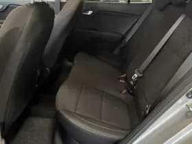 Kia Rio thumbnail 47