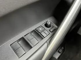 Toyota Corolla-cross thumbnail 29