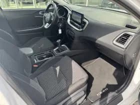 Kia Ceed-sportswagon thumbnail 12