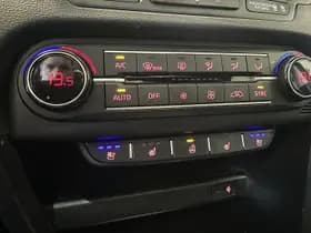 Kia Ceed thumbnail 9