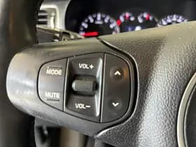 Kia Carens thumbnail 29