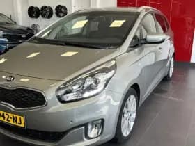 Kia Carens thumbnail 41