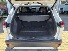 Toyota Corolla-cross thumbnail 59