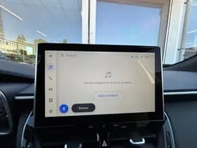 Toyota Corolla-cross thumbnail 10