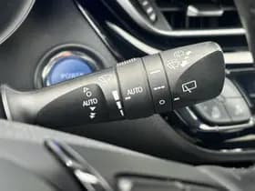 Toyota C-hr thumbnail 19