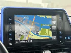 Toyota C-hr thumbnail 41