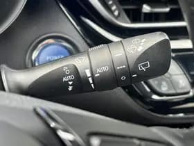 Toyota C-hr thumbnail 52