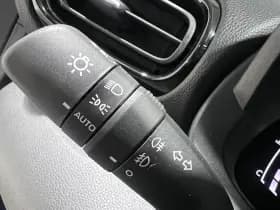 Toyota Yaris thumbnail 13