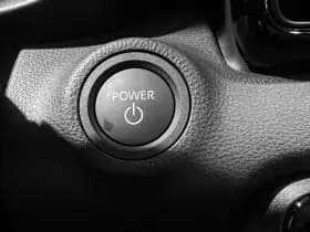 Toyota Yaris thumbnail 24