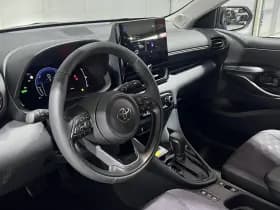 Toyota Yaris thumbnail 10