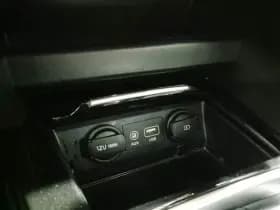 Toyota Yaris-cross thumbnail 74