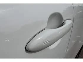 Toyota Corolla-cross thumbnail 54