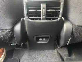 Toyota Corolla-cross thumbnail 23