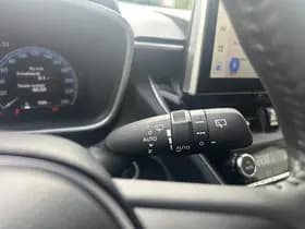 Toyota Corolla-cross thumbnail 42