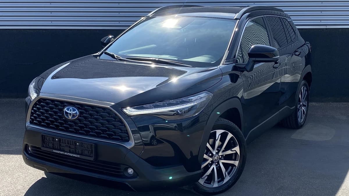 Toyota Corolla-cross — foto 1