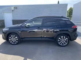 Toyota Corolla-cross thumbnail 3