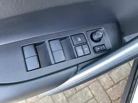 Toyota Corolla-cross thumbnail 69