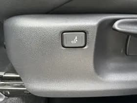 Toyota Corolla-cross thumbnail 36