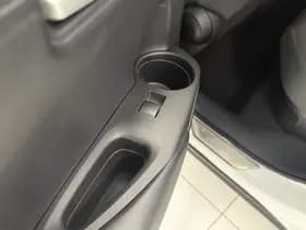 Toyota Corolla-cross thumbnail 44