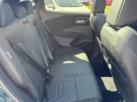 Nissan Qashqai thumbnail 12