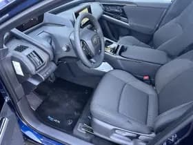 Toyota Bz4x thumbnail 11