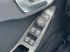 Ford Fiesta thumbnail 13