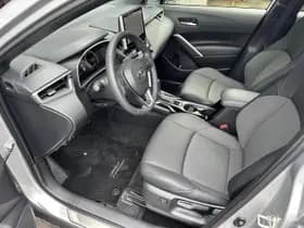 Toyota Corolla-cross thumbnail 13