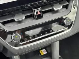 Toyota Corolla-cross thumbnail 57