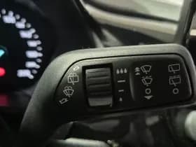 Ford Fiesta thumbnail 12