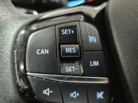 Ford Fiesta thumbnail 8